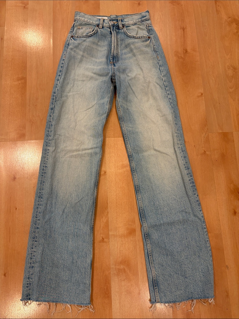 Zara blue jeans size 2